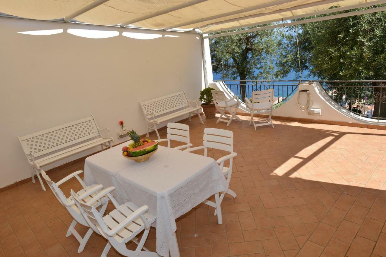 La Fenice -White House- Homeinsorrento- Massa Lubrense Exterior photo